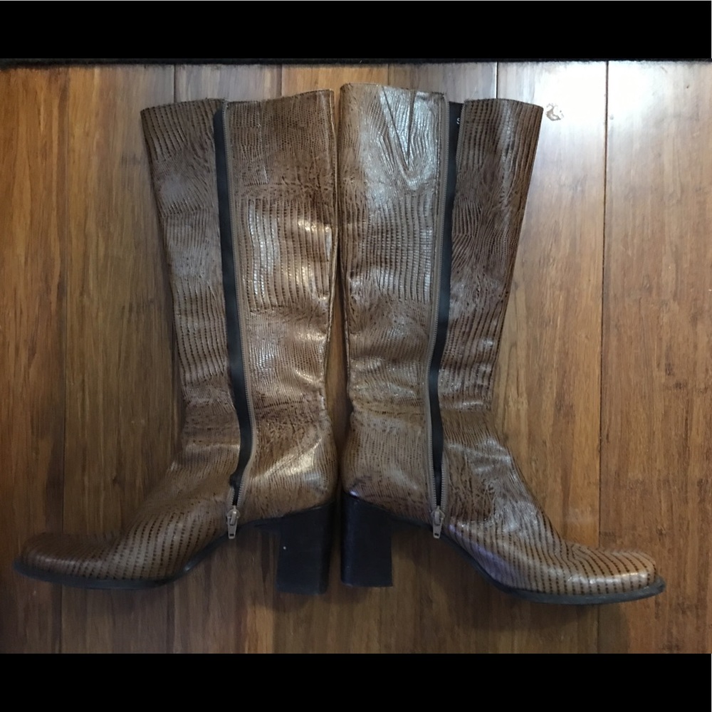 Nine West size 8 boots